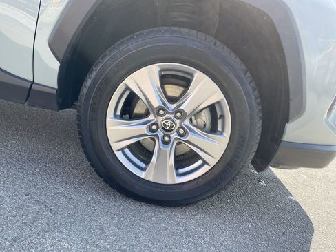 Used 2023 Toyota RAV4 XLE w/ Convenience Package image 11