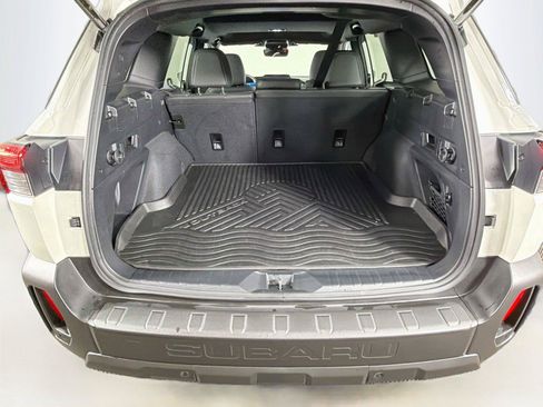 Used 2026 Subaru Outback Premium AWD/4WD image 14