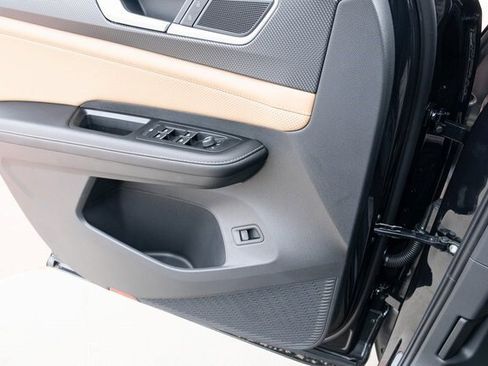 New 2026 Volkswagen Atlas Cross Sport SEL R-Line image 26