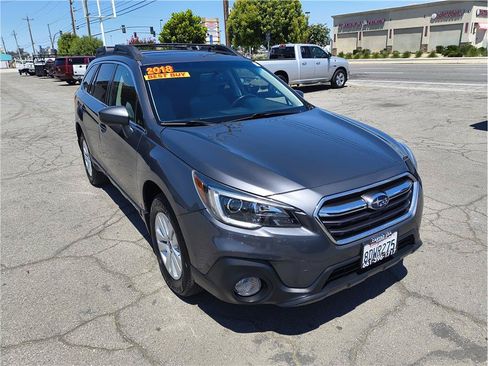 Used 2018 Subaru Outback 2.5i Premium AWD/4WD image 3
