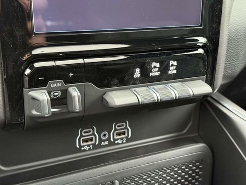 New 2026 RAM 1500 Big Horn AWD/4WD image 30