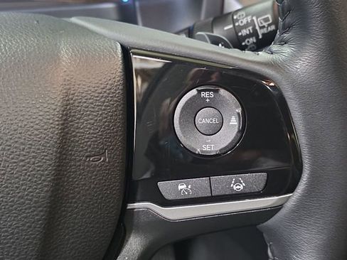 Used 2024 Honda Odyssey Touring image 31