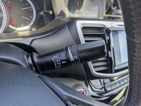Used 2016 Honda Accord EX-L image 35