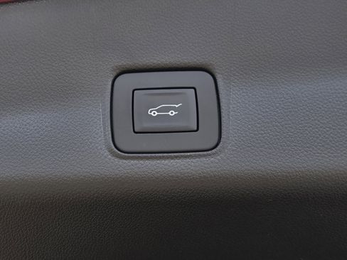 New 2026 Chevrolet TrailBlazer LT w/ Convenience Package FWD image 8