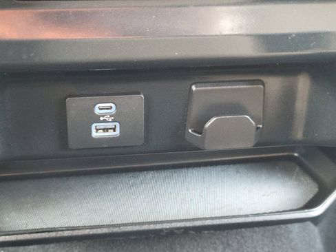 Used 2023 Ford F150 XLT image 20