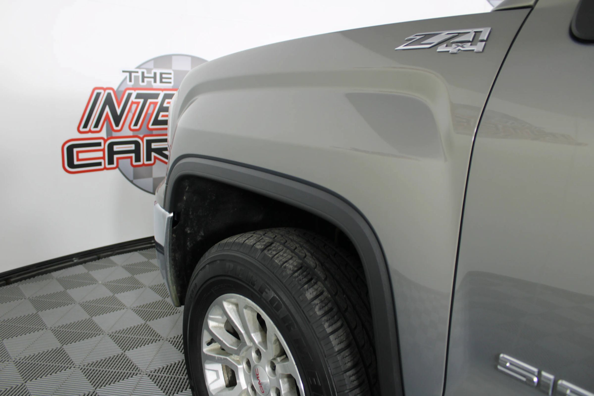 Used 2017 GMC Sierra 1500 SLE w/ SLE Value Package AWD/4WD image 25