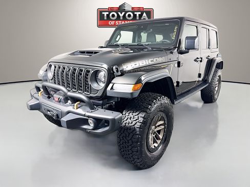 Used 2024 Jeep Wrangler Unlimited Rubicon 392 AWD/4WD image 3