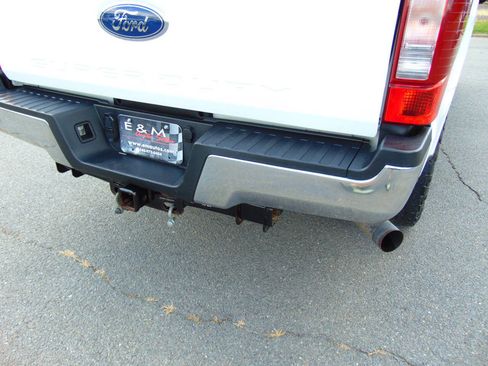 Used 2020 Ford F250 XLT w/ Snow Plow Prep Package AWD/4WD image 32