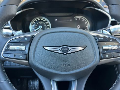 Used 2026 Genesis G70 2.5T image 28