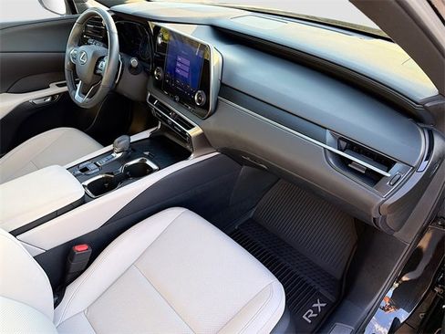 Used 2023 Lexus RX 350 FWD image 16