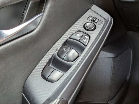 Used 2024 Nissan Sentra SV FWD image 21