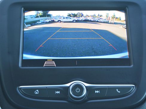 Used 2020 Chevrolet Equinox LT image 20