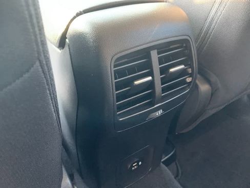 Used 2022 Ford Escape SE w/ Cold Weather Package image 20