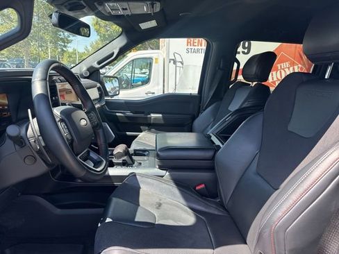 Used 2025 Ford F150 Raptor AWD/4WD image 6