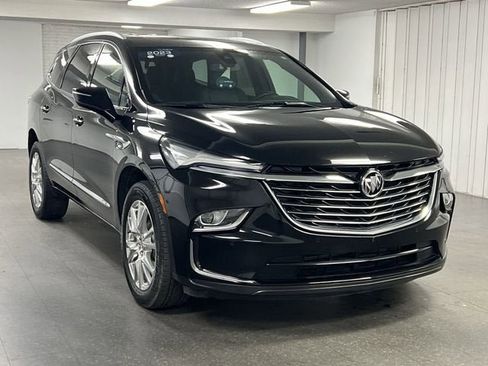 Certified 2023 Buick Enclave Essence w/ Experience Buick Package image 1