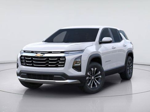 New 2027 Chevrolet Equinox LT w/ Safety and Technology Package FWD image 8