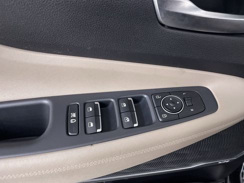 Used 2020 Hyundai Santa Fe SEL w/ Convenience Package AWD/4WD image 11