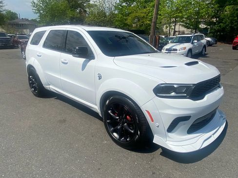 Used 2023 Dodge Durango SRT Hellcat AWD/4WD image 9