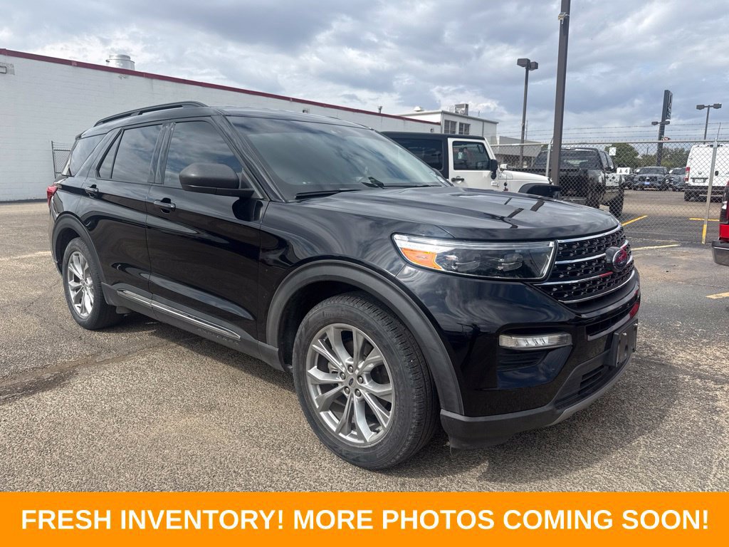 Used 2020 Ford Explorer XLT w/ Equipment Group 202A RWD image 1