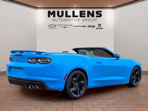 Used 2023 Chevrolet Camaro LT w/ RS Package RWD image 5