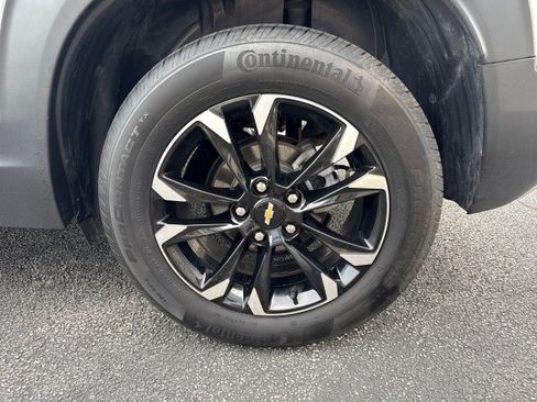 Used 2023 Chevrolet TrailBlazer LT FWD image 11