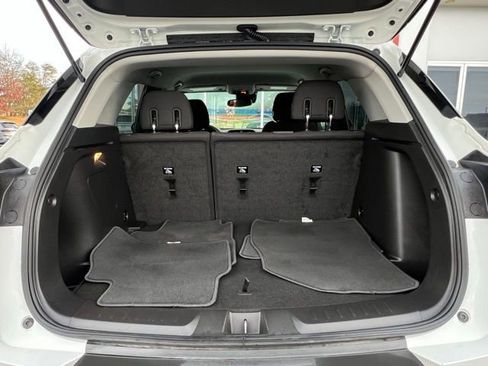 Used 2022 Chevrolet TrailBlazer LT w/ Convenience Package image 20