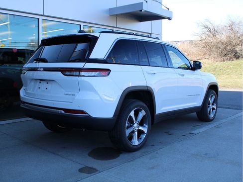 New 2026 Jeep Grand Cherokee Limited AWD/4WD image 8