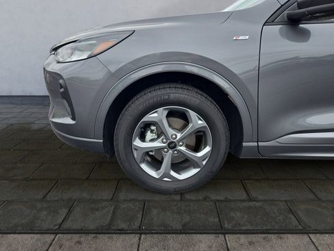 Used 2024 Ford Escape ST-Line w/ Tech Pack #1 AWD/4WD image 26