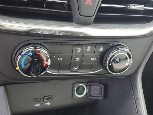 New 2026 Buick Encore GX Preferred FWD image 22