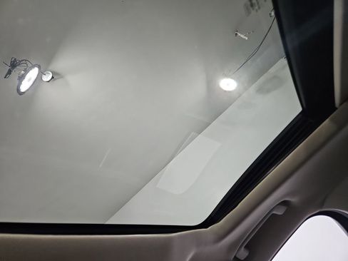 Used 2017 Ford Escape Titanium w/ Equipment Group 301A image 22