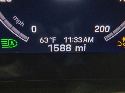 Used 2025 Porsche 911 Carrera image 19