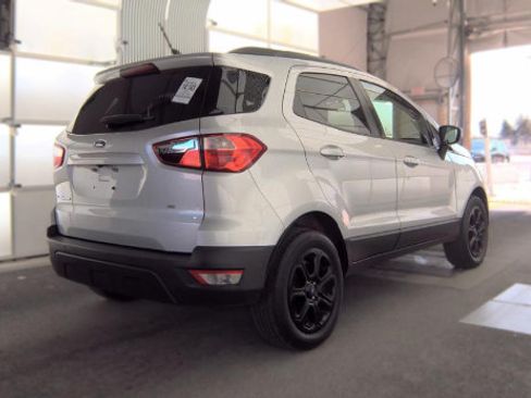 Used 2021 Ford EcoSport SE w/ SE Convenience Package FWD image 3
