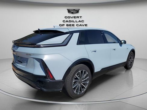 Certified 2024 Cadillac Lyriq Sport image 9