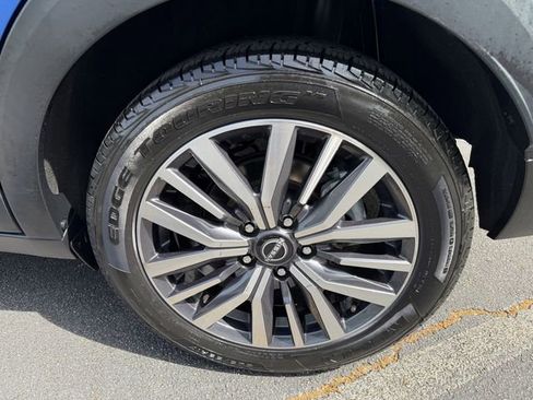 Used 2024 Nissan Kicks SV FWD image 40
