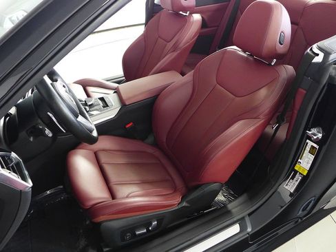 Used 2023 BMW M440i Convertible w/ Premium Package image 25