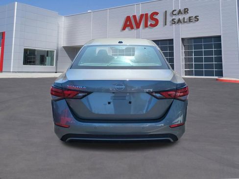 Used 2025 Nissan Sentra SV FWD image 7