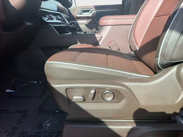 New 2026 GMC Sierra 1500 Denali w/ Technology Package AWD/4WD image 16
