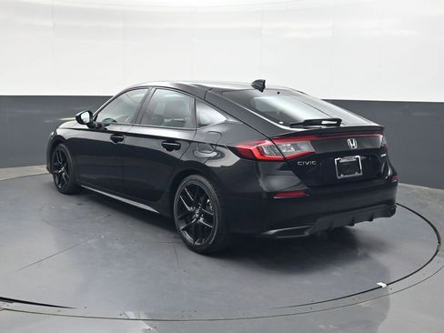 Used 2022 Honda Civic Sport image 6