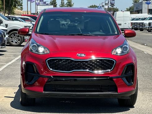 Used 2022 Kia Sportage LX FWD image 11