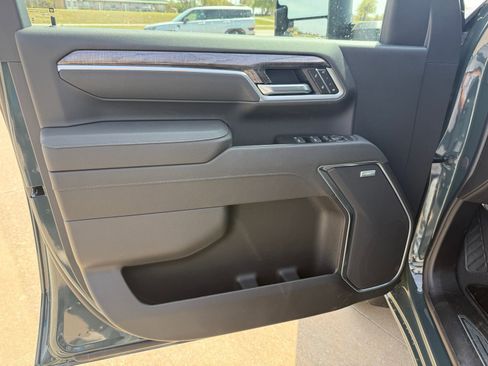 New 2026 Chevrolet Silverado 3500 LTZ w/ LTZ Plus Package AWD/4WD image 8