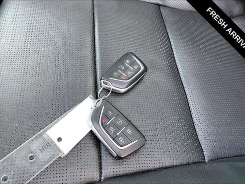 Used 2025 Cadillac Escalade Sport w/ Touring Package AWD/4WD image 36