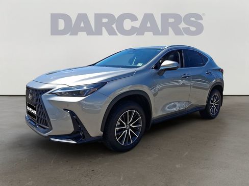 Used 2025 Lexus NX 350 AWD w/ Accessory Package (2T) image 3