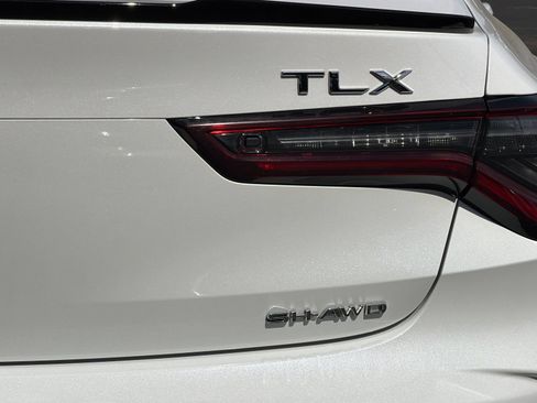 Used 2025 Acura TLX SH-AWD w/ A-SPEC Pkg image 25