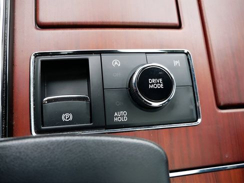 Used 2023 Lincoln Navigator L Reserve image 24