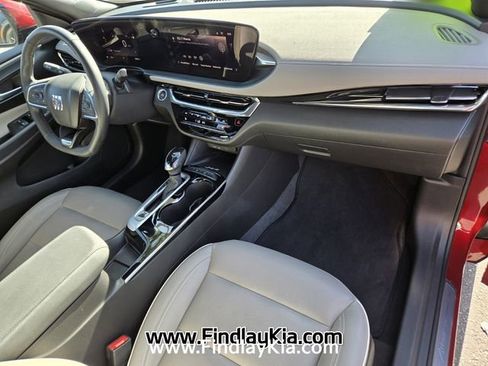 Used 2025 Buick Envista Avenir FWD image 20