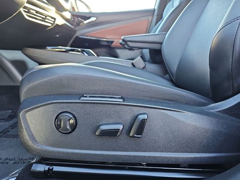 Used 2022 Volkswagen ID.4 Pro S image 29