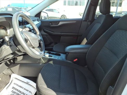 Certified 2025 Ford Escape Active AWD/4WD image 38