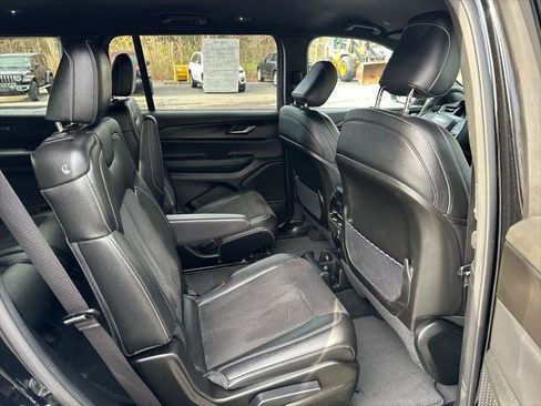 Certified 2023 Jeep Grand Cherokee L Laredo AWD/4WD image 28