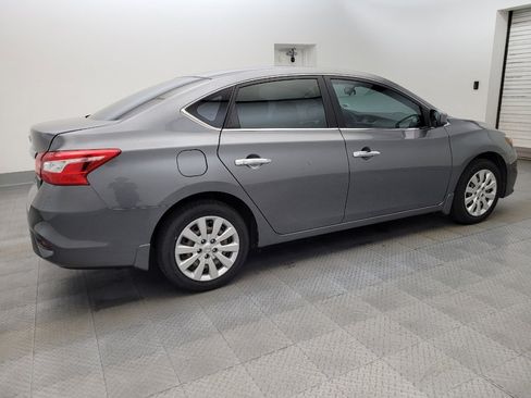 Used 2019 Nissan Sentra S FWD image 10