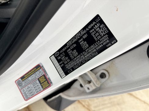 Used 2023 Hyundai Tucson SEL w/ Convenience Package image 11